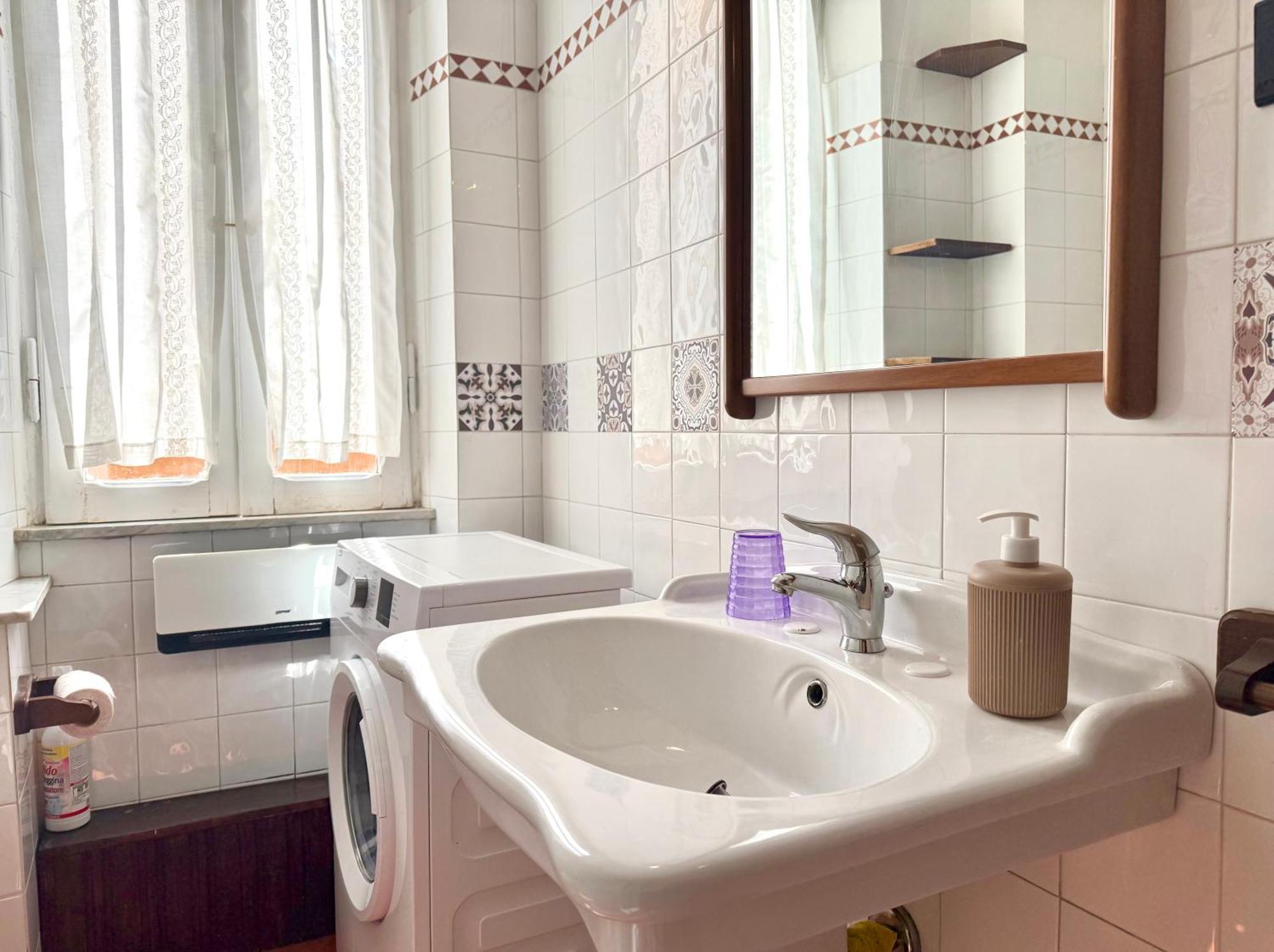 Appartement 3 Min Da Stazione San Pietro *